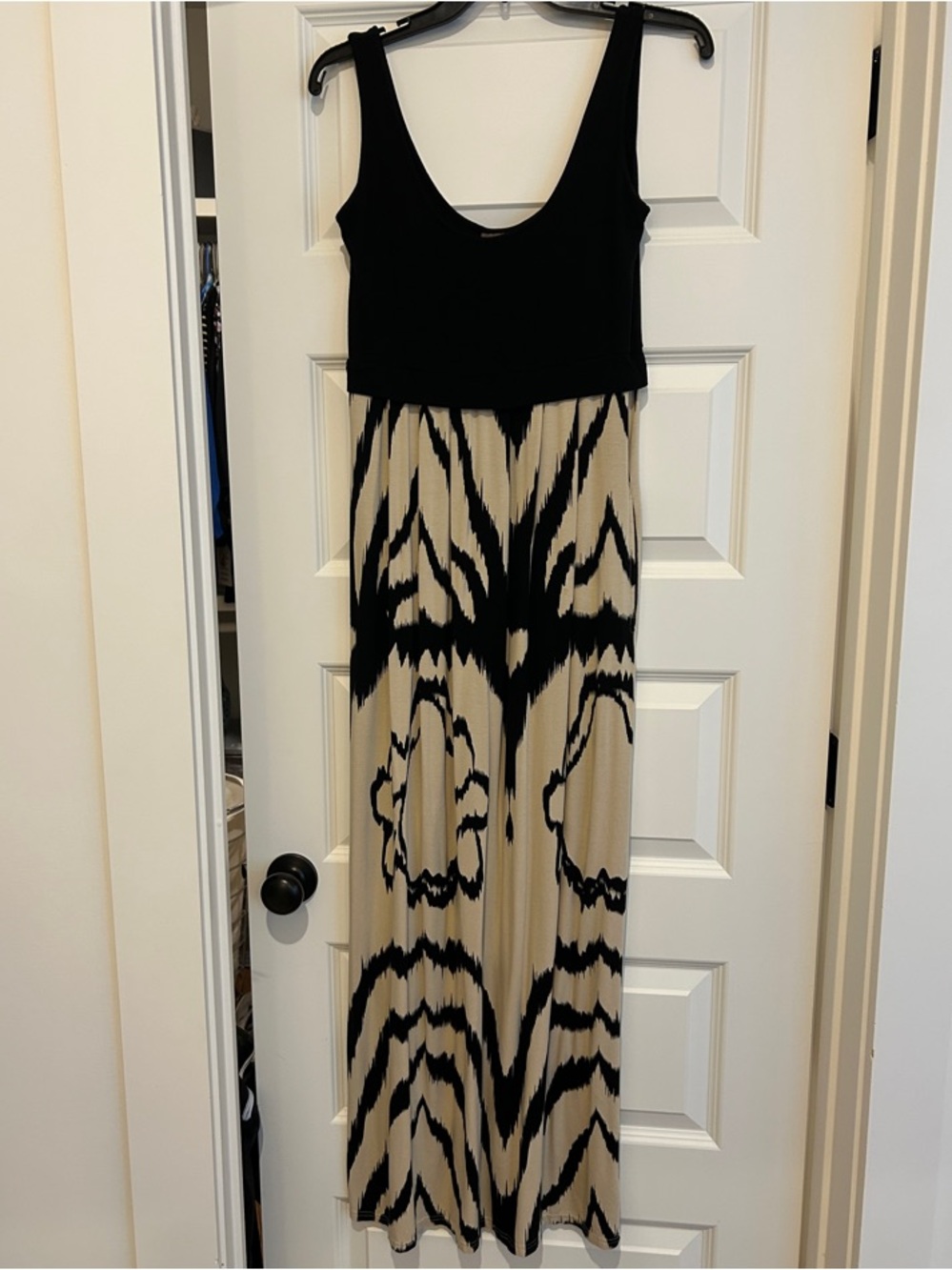 Sleeveless Black Bodice Maxi Dress with Beige & Black Printed Skirt